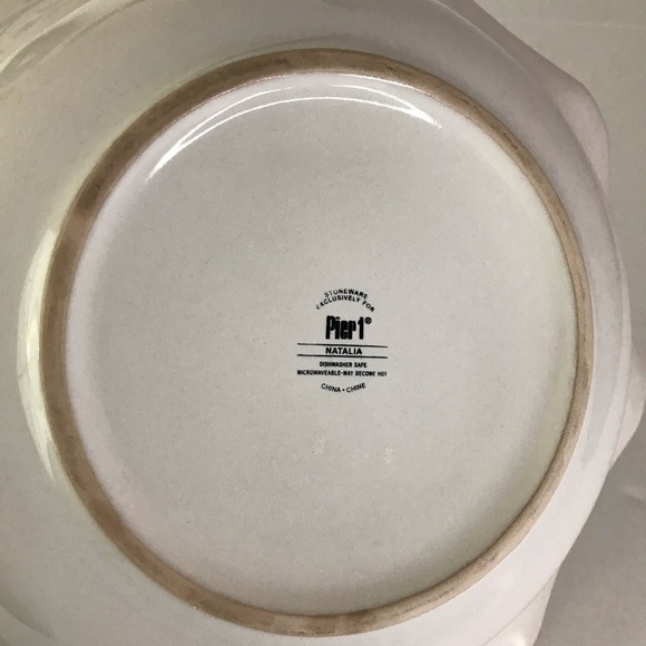 Pier 1 Natalia Serving Bowl White Ironstone Dish - Picture 3 of 4
